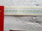 galon - ruban blanc 30 mm motif jaune paille et vert G3068, Ruban, Bande ou Élastique, Enlèvement ou Envoi, Neuf