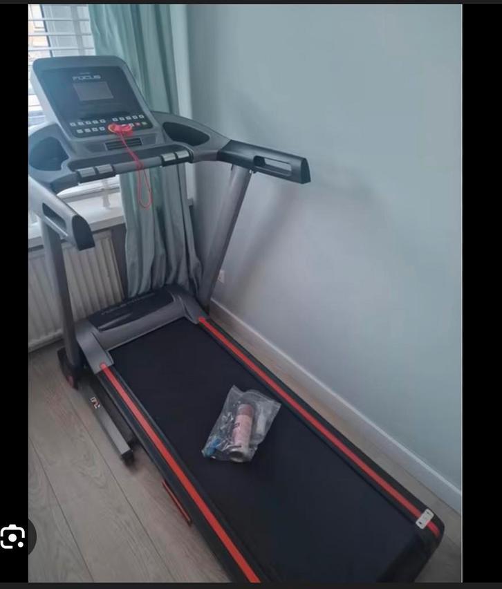 Focus Fitness Jet 5 Loopband 16km/u, Sport en Fitness, Fitnessapparatuur, Zo goed als nieuw, Loopband, Benen, Buik, Rug, Ophalen
