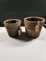 Bloempotten in rotan., Ophalen of Verzenden