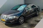 PASSAT 3.2 V6 DSG 4Motion 250pk  Nederland !, Auto's, Automaat, 4 deurs, Zwart, Bruin