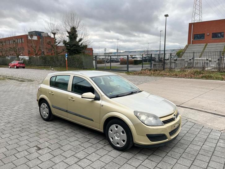 Opel Astra H 1.4i Benzine Airco Export, Auto's, Opel, Bedrijf, Te koop, Astra, Benzine, Stadsauto, 5 deurs, Handgeschakeld, Zwart