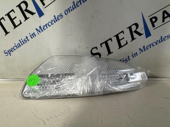 Knipperlicht spiegel links van een Mercedes ML-Klasse, Auto-onderdelen, Verlichting, Mercedes-Benz, Nieuw, 12 maanden garantie