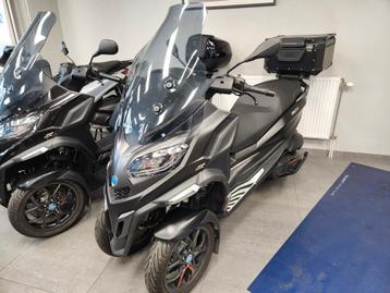 Piaggio MP3 530 EXCLUSIVE 4000KM VOL OPTIES beschikbaar voor biedingen