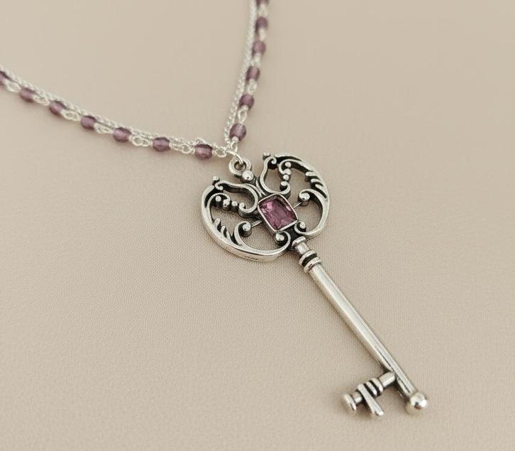 Dolce Luna Ketting - Verzilverd & Sleutelhanger, Handtassen en Accessoires, Kettingen, Nieuw, Zilver, Met hanger, Ophalen