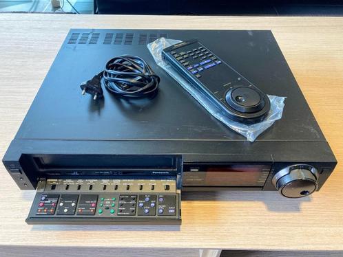 Panasonic NV-FS90 S-VHS, TV, Hi-fi & Vidéo, Lecteurs vidéo, Utilisé, Lecteur ou enregistreur VHS, Enlèvement ou Envoi