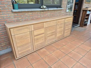 LONDON LINES dressoir beschikbaar voor biedingen