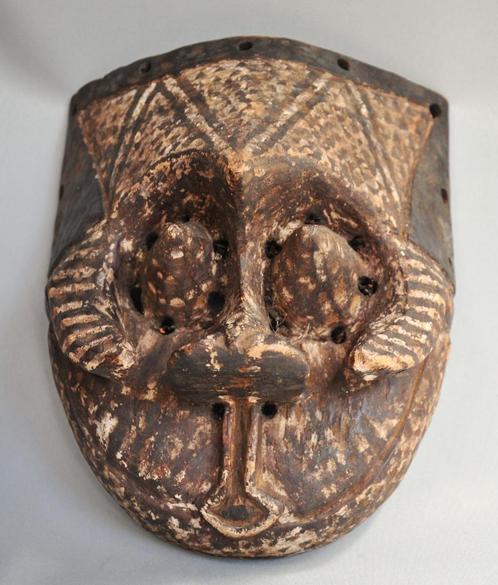 Zéér expressief KUBA Mpoom masker, DR Congo, Antiek en Kunst, Kunst | Niet-Westerse kunst, Ophalen of Verzenden