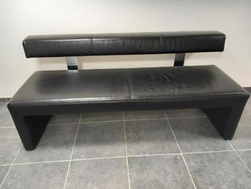 Banc ou banc d'attente disponible aux enchères