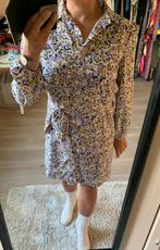 Lila Bloemenkleedje Ydence nieuw, Kleding | Dames, Jurken, Maat 38/40 (M), Paars, Nieuw, Boven de knie