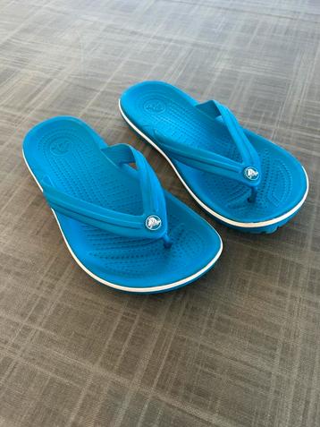 Crocs maat 37 beschikbaar voor biedingen