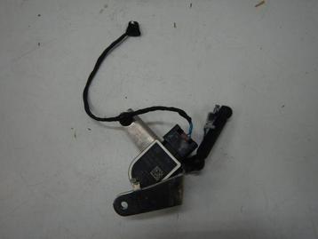 BMW M8 F93 Hoogteversteller Niveausensor 686913802 beschikbaar voor biedingen