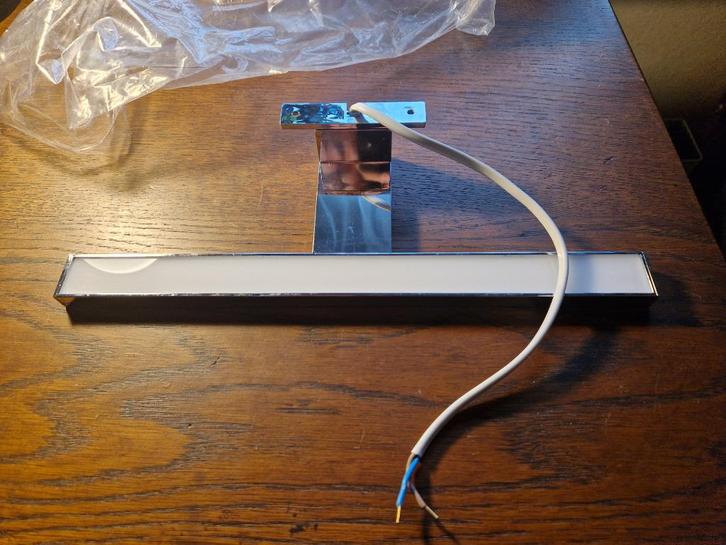 2x Luca Varess Delos badkamerverlichting chroom, Huis en Inrichting, Lampen | Overige, Zo goed als nieuw, Ophalen