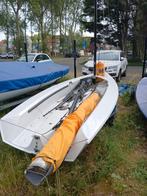 Rs vareo, Watersport en Boten, Zeilen en Zeiltoebehoren, Ophalen, Zo goed als nieuw, 3 tot 6 meter, Grootzeil