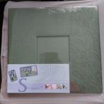 Album neuf a offrir scrapbooking 30cm x 30cm vert, TV, Hi-fi & Vidéo, Albums photo & Accessoires, Album photo, Enlèvement ou Envoi
