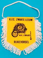 KFC Zwarte Leeuw Rijkevorsel 1990s prachtig vintage vaantje, Ophalen of Verzenden, Zo goed als nieuw