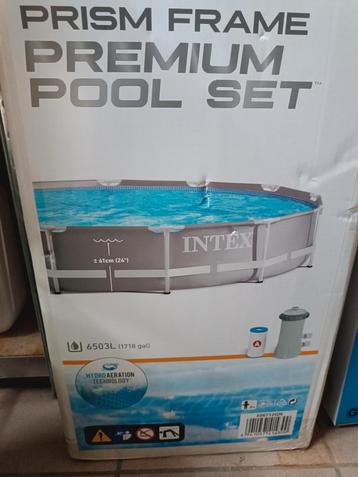 VERKOCHT!!  Intex prisma frame, 3,66*76 met zandfilter pomp. beschikbaar voor biedingen