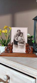 2 antieke houten fotokaders. Prijs is voor de twee., Ophalen of Verzenden, Gebruikt