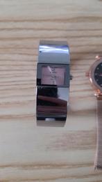 yishi et Victoria, Handtassen en Accessoires, Horloges | Dames, Met strass, Overige merken, Staal, Gebruikt