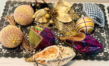 Boules  et déco de Noël vintage beschikbaar voor biedingen
