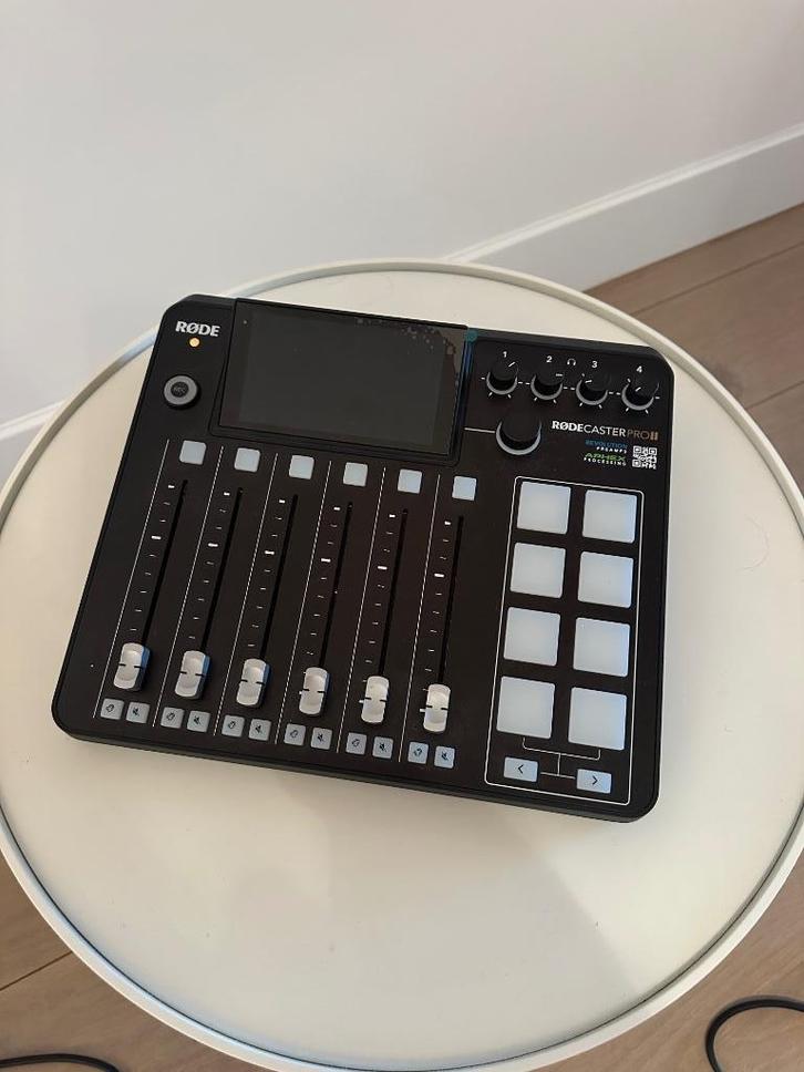PODCAST MATERIAAL, Audio, Tv en Foto, Professionele apparaten, Zo goed als nieuw, Audio, Ophalen