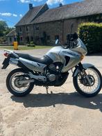 Honda transalp xl 650v, Motoren, Motoren | Honda, 4 cilinders, Particulier, Meer dan 35 kW, Toermotor