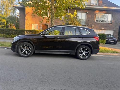 BMW X1 UIT HET JAAR 2018, Auto's, BMW, Particulier, X1, ABS, Achteruitrijcamera, Adaptieve lichten, Adaptive Cruise Control, Airbags