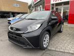 Toyota Aygo X X play & Comfort pack AygoX Xplay & Comfort pa, Auto's, Automaat, Zwart, 72 pk, Zwart