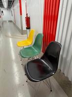 Eames stoelen, Huis en Inrichting, Ophalen, Gebruikt, Drie, Zwart