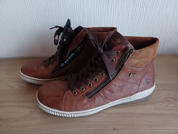 NIEUW - Sneakers Remonte - maat 41 beschikbaar voor biedingen