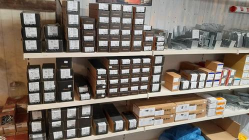 Rothoblaas Schroeven Constructieve materialen, Doe-het-zelf en Bouw, Hang- en Sluitwerk, Nieuw, Overige typen, Overige materialen