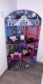 barbie monster high, Kinderen en Baby's, Speelgoed | Poppen, Ophalen, Zo goed als nieuw, Barbie
