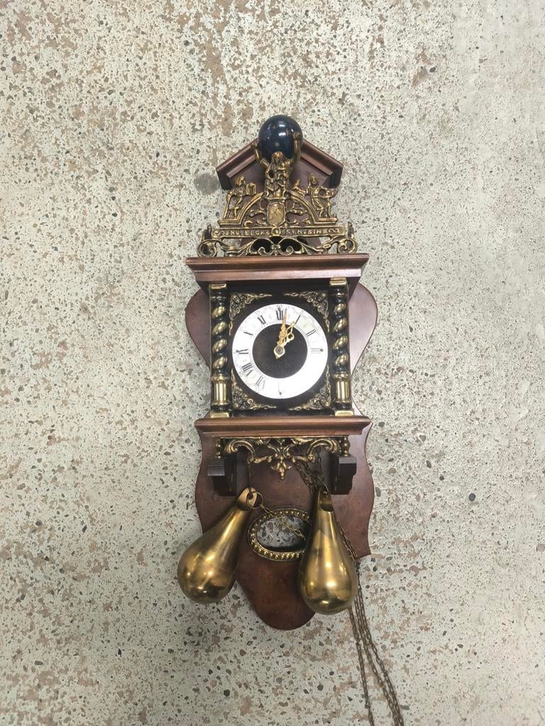 Zaanse wandklok met gewichten – Nederlandse stijlklok, Antiquités & Art, Antiquités | Horloges, Enlèvement