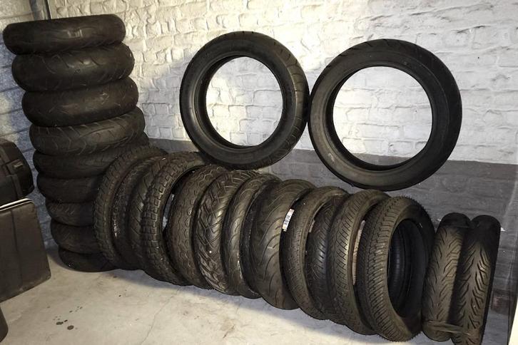 pneus moto banden new or secondhand, Motoren, Onderdelen | Overige, Ophalen