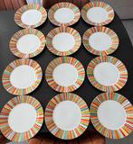 Lot de 12 grandes assiettes en porcelaine, Enlèvement, Comme neuf