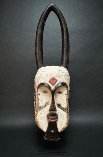 NGIL Fang Giftand masker GABON 65 cm