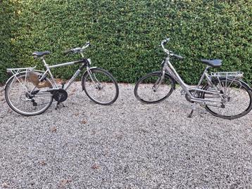 Dames- en herenfiets beschikbaar voor biedingen