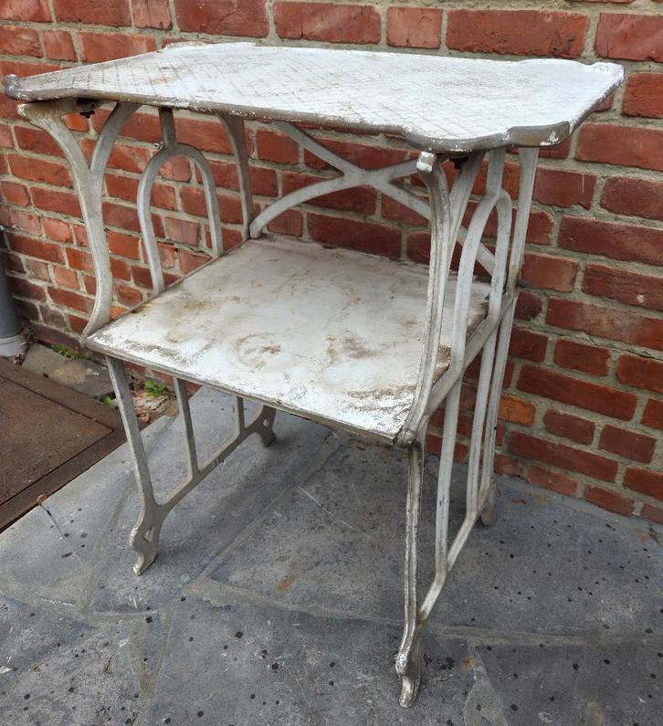 Vintage rekje, Antiek en Kunst, Antiek | Meubels | Kasten, Ophalen