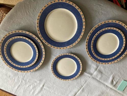 3 X 2 Assiettes à entrées /dessert et plates en porcelaine, Maison & Meubles, Cuisine | Vaisselle, Utilisé, Assiettes(s), Autres styles