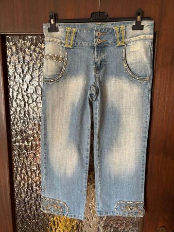 Jeans trois quart – Taille M