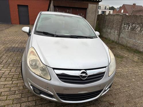 Opel corsa, Autos, Opel, Particulier, Corsa, Essence, Euro 4, Hatchback, 5 portes, Boîte manuelle, Argent ou Gris, Noir, Tissu