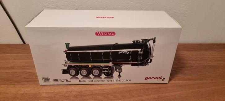 Kotte Garant TSA 30.000 Zwart Wiking, Hobby en Vrije tijd, Modelauto's | 1:32, Nieuw, Tractor of Landbouw, Overige merken, Ophalen of Verzenden