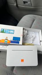 Huawei Orange flybox new . 4g internet, Computers en Software, Routers en Modems, Ophalen of Verzenden, Zo goed als nieuw