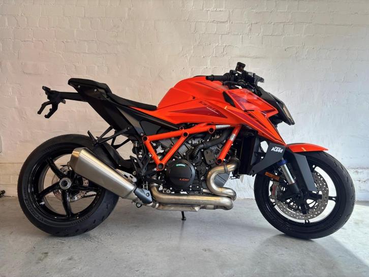 KTM 1390 Super Duke R EVO - Laatste stockmodel, Motoren, Motoren | KTM, Bedrijf, Naked bike, meer dan 35 kW, 2 cilinders, Motorrijbewijs A