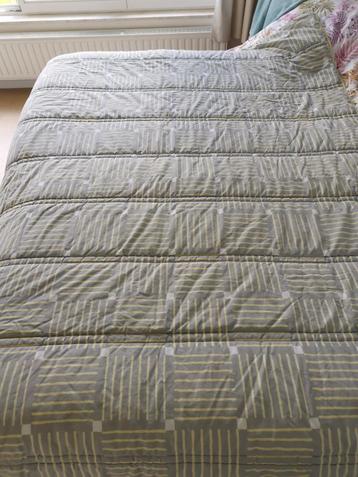 Gewatteerde dekbedovertrek 170 x 220 beschikbaar voor biedingen