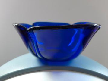 Prachtig blauw potje, Enlèvement