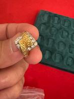 18k gouden ring, Handtassen en Accessoires, Ringen, Ophalen, Zo goed als nieuw, Goud, Goud