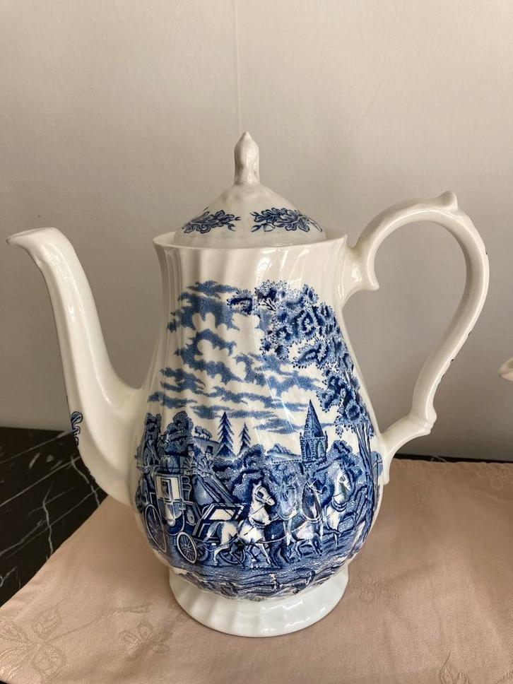 Prachtige Vintage theepot England Mayot Royal Mail, Antiek en Kunst, Antiek | Servies los, Ophalen of Verzenden