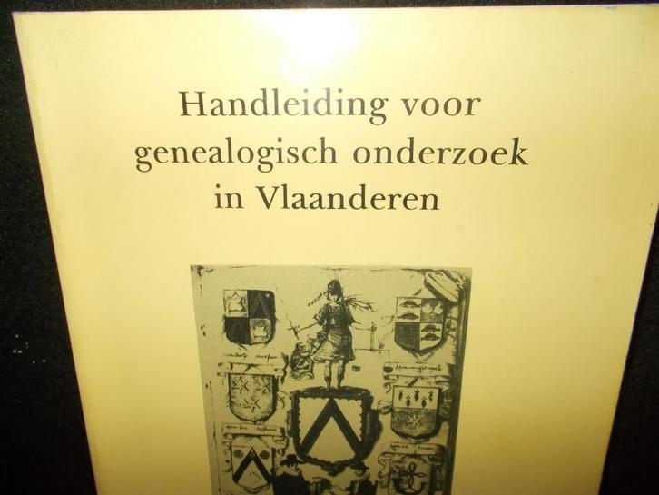 BOEK - GENEALOGISCH ONDERZOEK IN VLAANDEREN - J. Roelstraete, Boeken, Geschiedenis | Stad en Regio, Gelezen, 20e eeuw of later