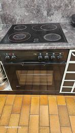 NEFF 60 cm elektrische oven fornuis, Elektronische apparatuur, Ophalen of Verzenden, Zo goed als nieuw