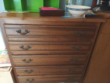  Rare commode 1er tiroir double rangements bois chêne ?